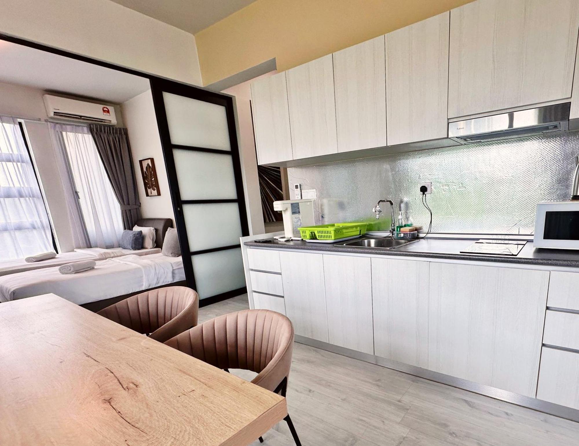 Seaview Luxury Condo Homestay 2Bed 2Bath Jesselton Quay By R2 Residence Kota Kinabalu Esterno foto